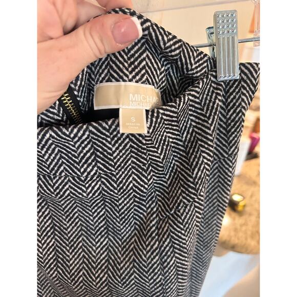 Michael Kors A-line Herringbone Print Skirt small 2-4 - Picture 4 of 7